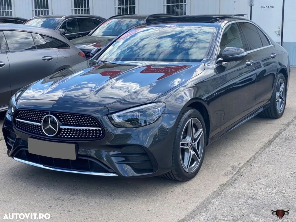 Mercedes-Benz E 300 de 9G-TRONIC AMG Line - 1