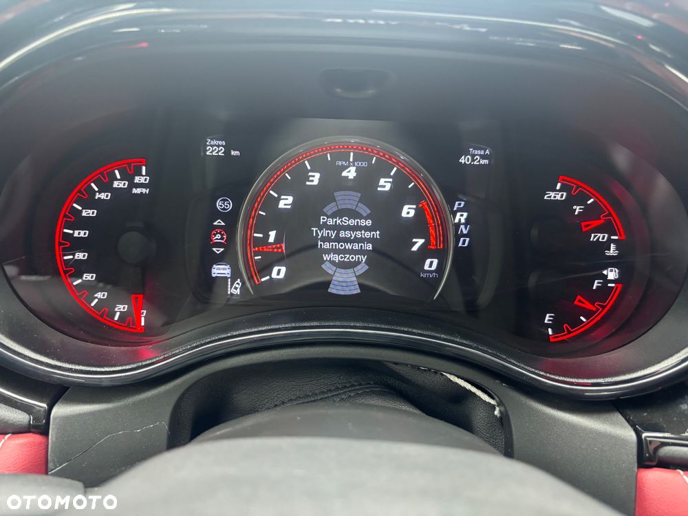 Dodge Durango 6.4 SRT - 37