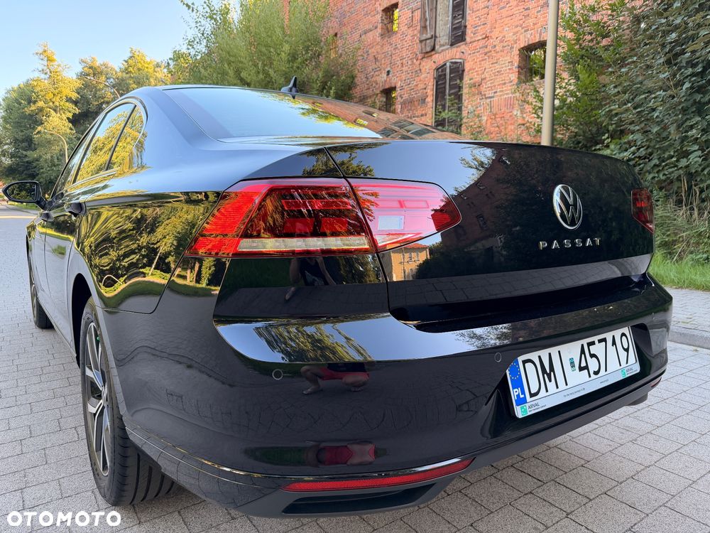 Volkswagen Passat 2.0 TDI EVO Business - 4