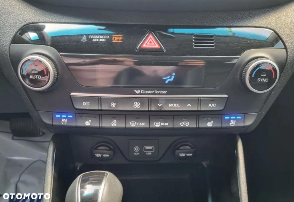 Hyundai Tucson 2.0 CRDi Premium 4WD - 14