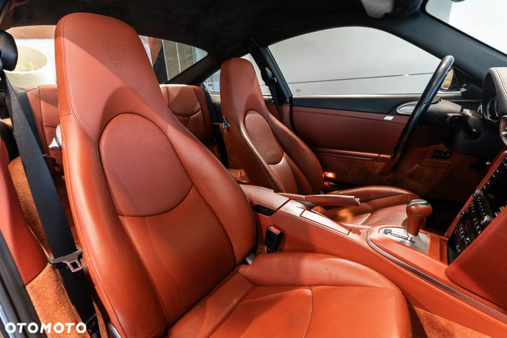 Porsche 911 Turbo Tiptronic S - 14
