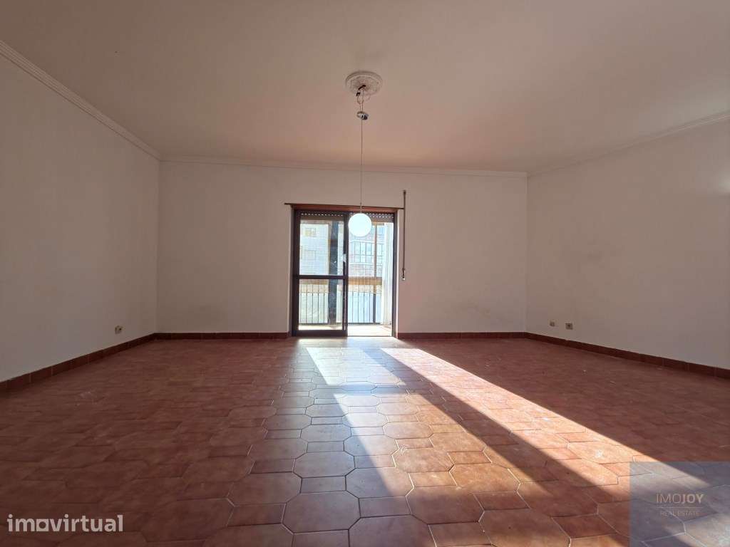 Apartamento T1 na Quinta da Bicuda - Grande imagem: 4/19