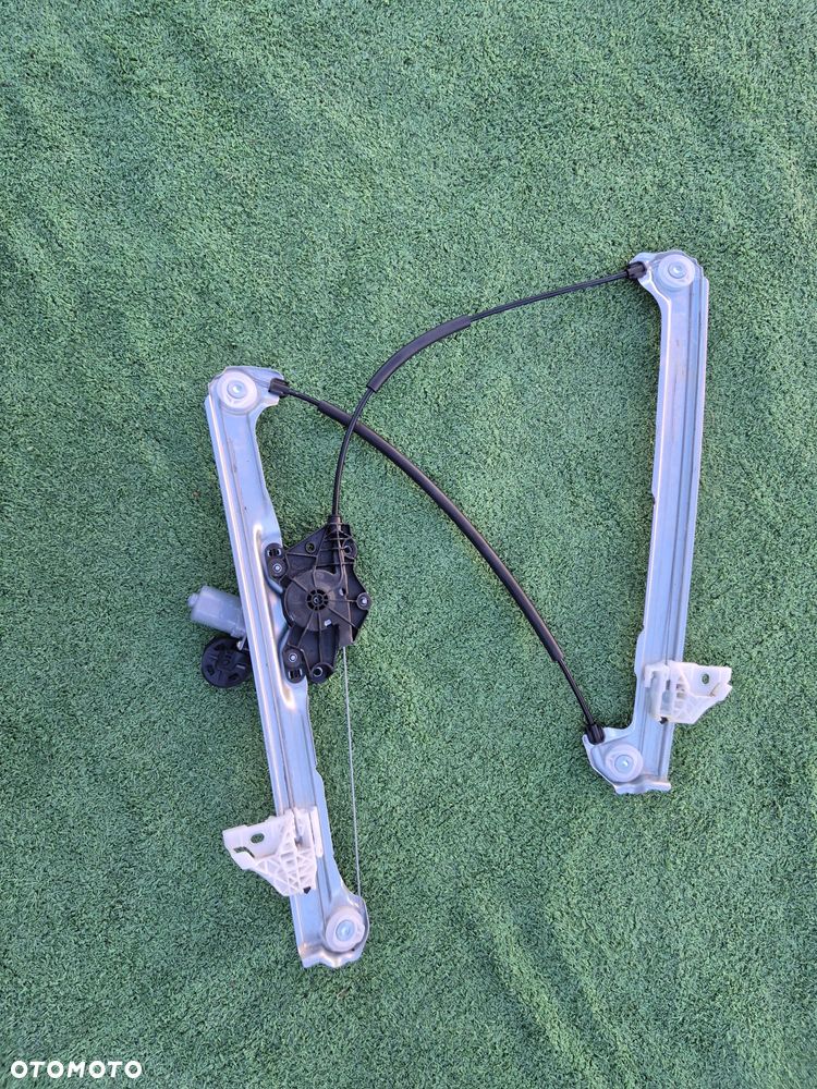 MMAZDA 3 BP 2018 2026 Lewy przedni przód podnośnik oryginał - 1