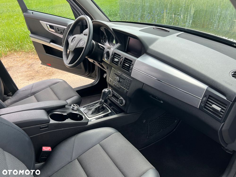 Mercedes-Benz GLK 300 4-Matic - 10