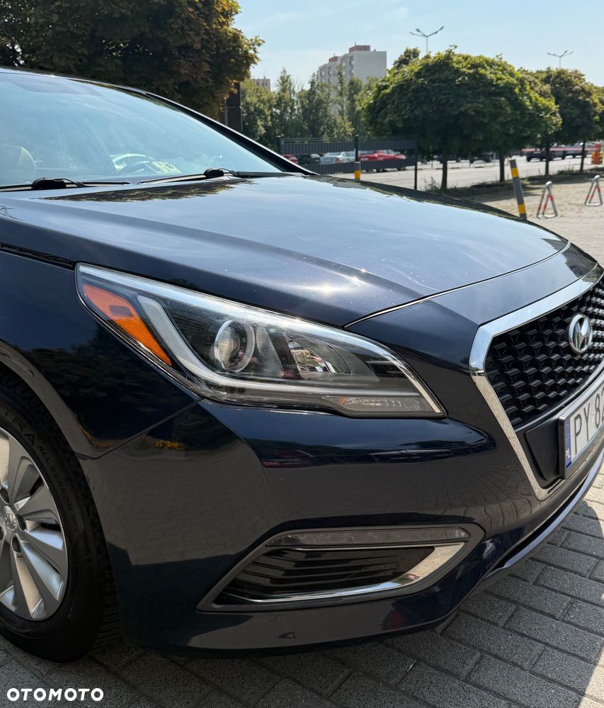 Hyundai Sonata - 12