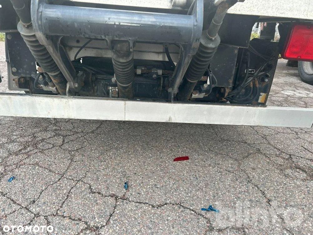 Volkswagen CRAFTER CHŁODNIA - 11