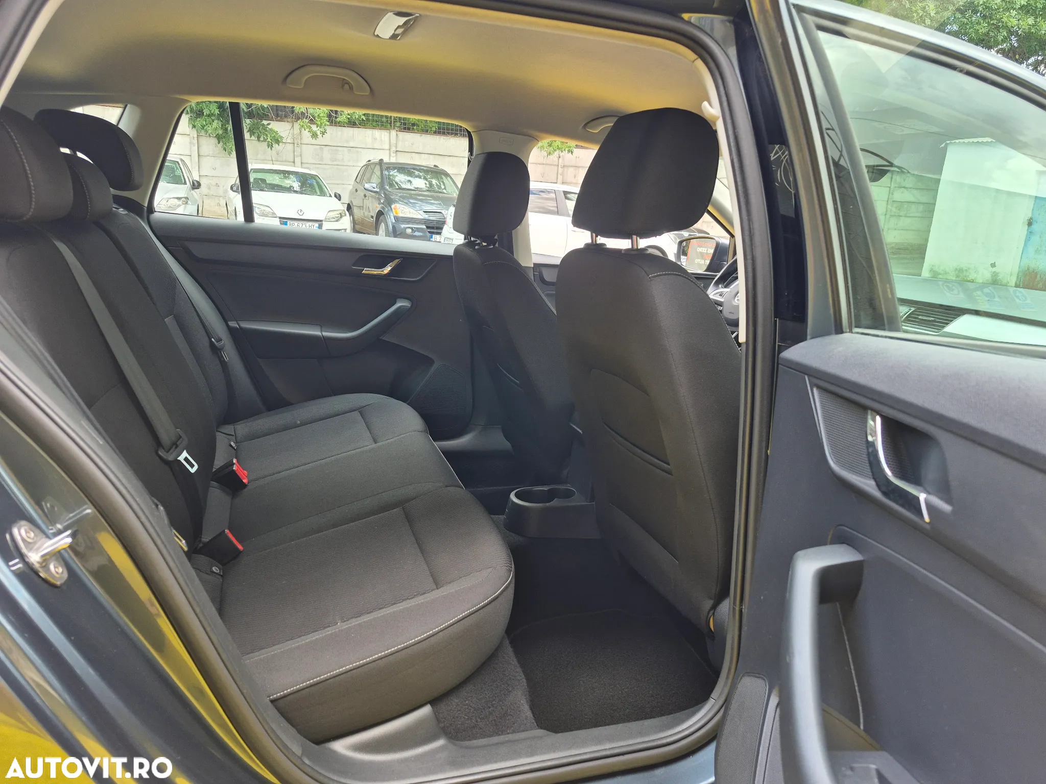 Skoda RAPID - 11