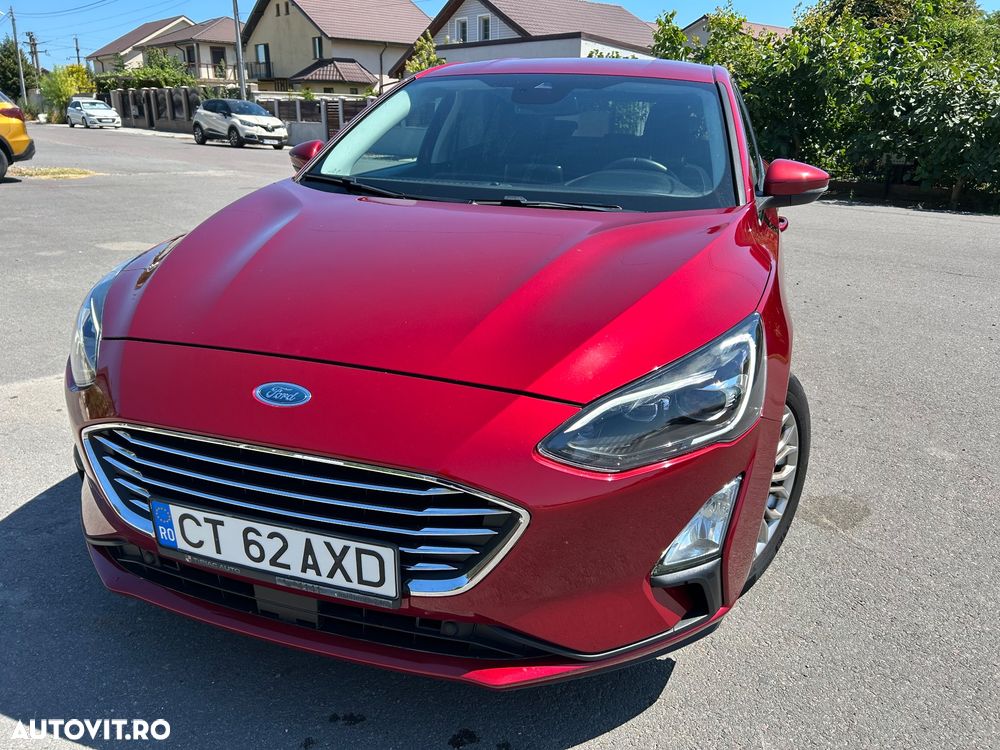 Ford Focus 1.0 EcoBoost Titanium - 4