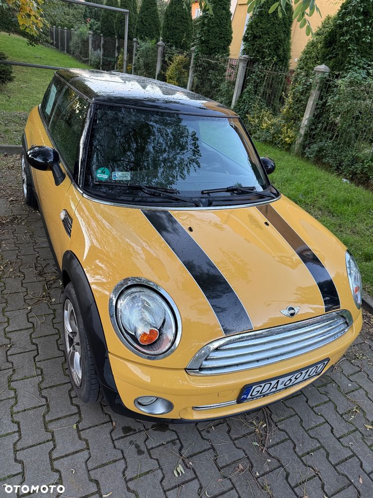 MINI Cooper Standard - 8