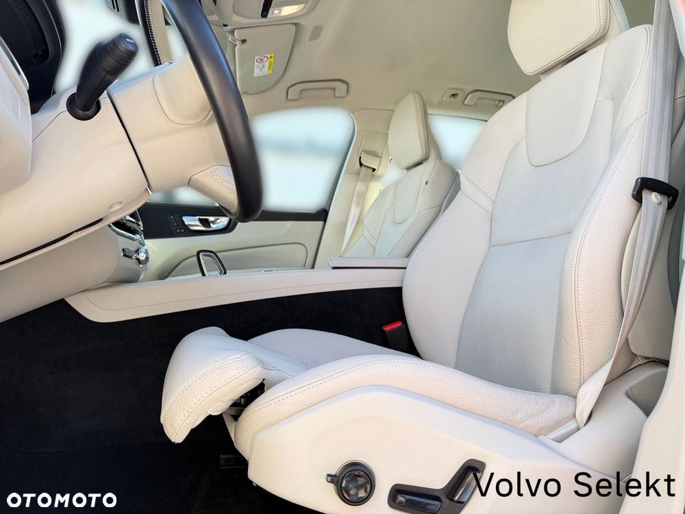 Volvo XC 60 - 12