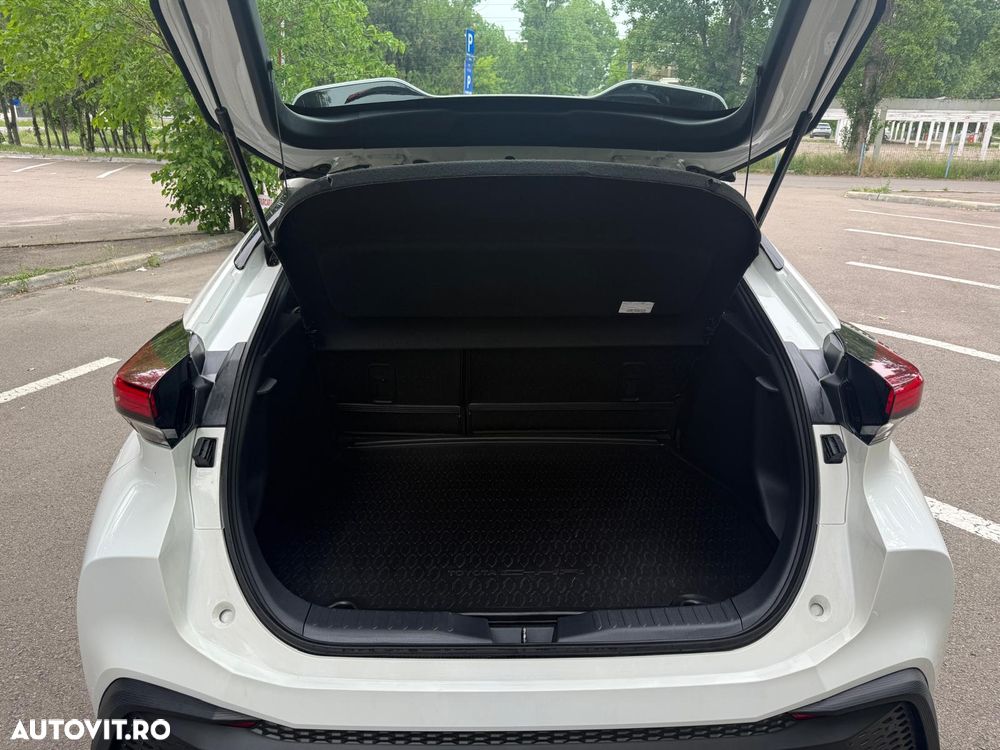 Toyota C-HR 1.8 HEV 140 CP 4x2 CVT Active - 8
