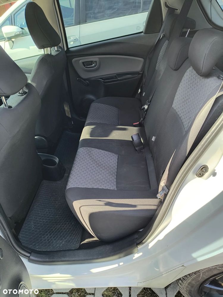 Toyota Yaris 1.4 D-4D Active EU6 - 5