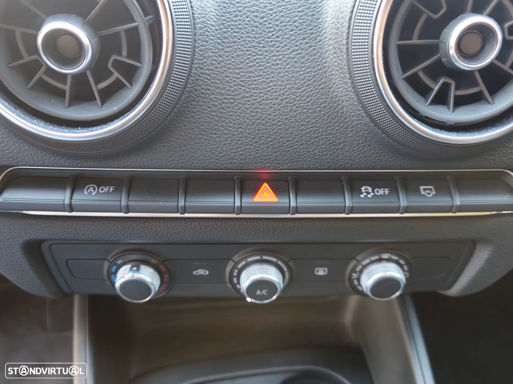 Audi A3 Limousine 1.6 TDI Sport - 23