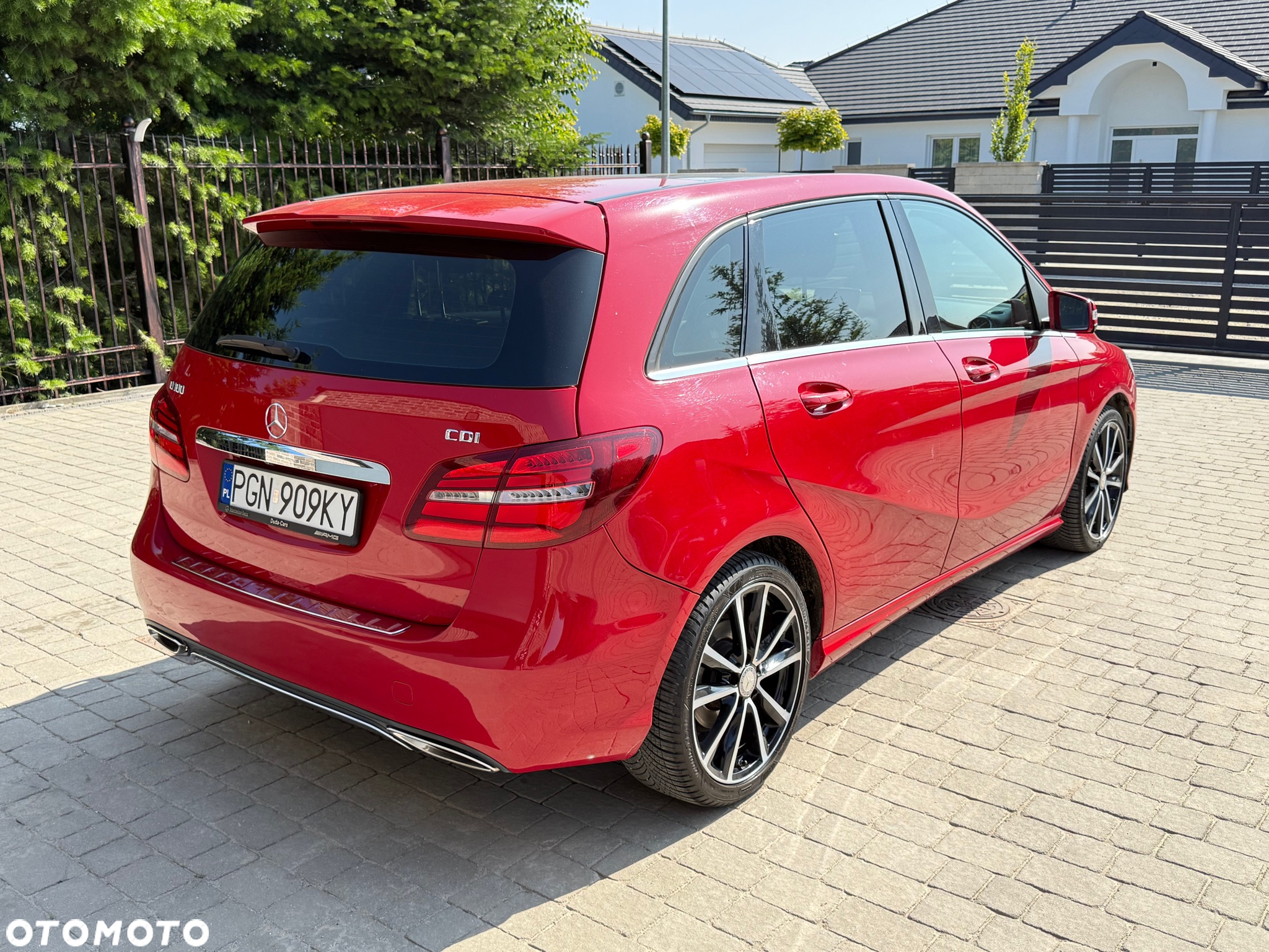 Mercedes-Benz Klasa B 180 (CDI) d 7G-DCT AMG Line - 3