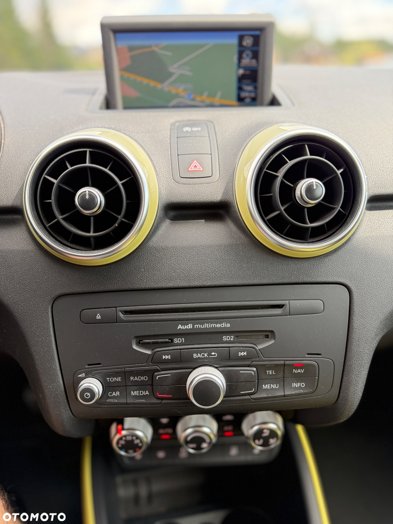 Audi A1 1.2 TFSI Ambition - 14