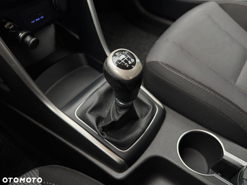Hyundai i30 - 19