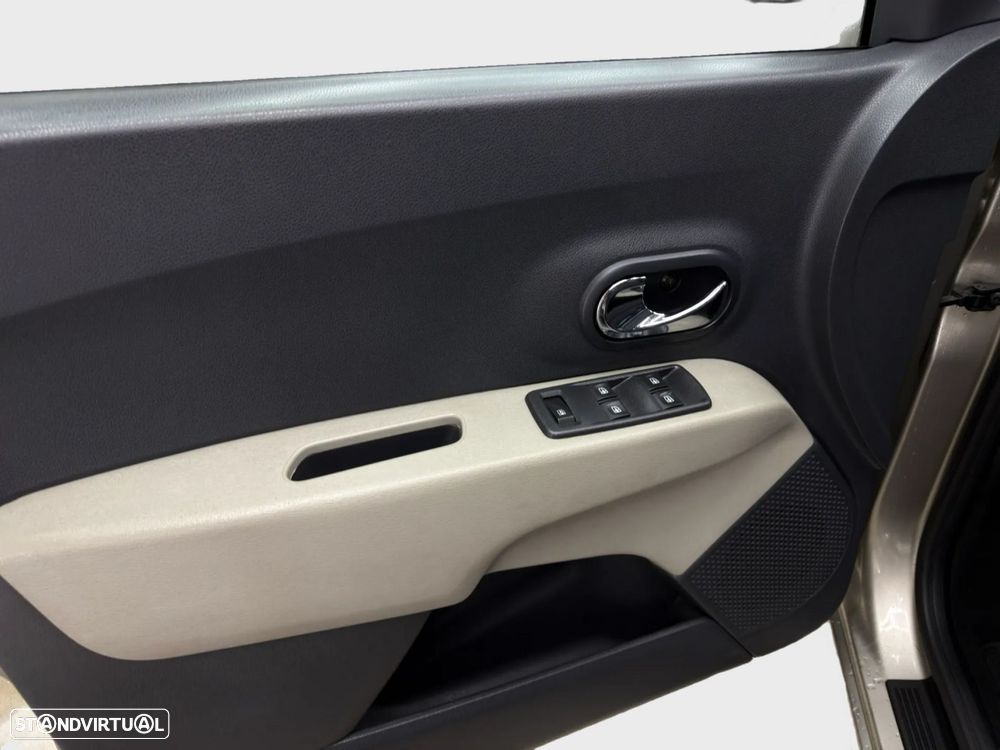 Dacia Lodgy 1.5 dCi Confort 7L - 19