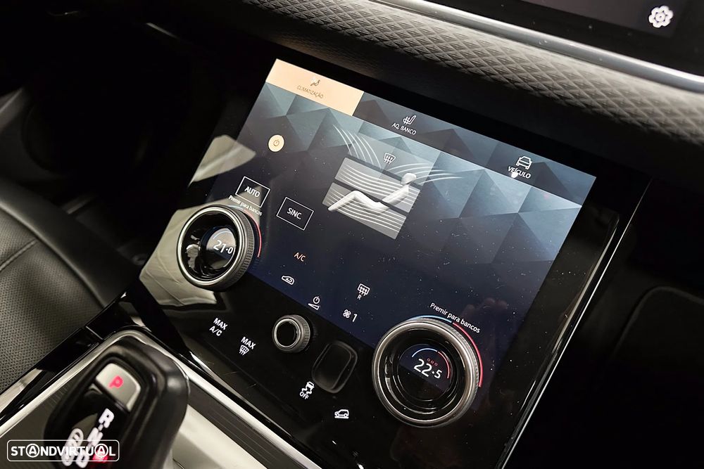 Land Rover Range Rover Evoque 1.5 P300e AWD R-Dynamic S Auto - 18