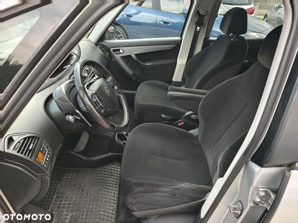 Citroën C4 Picasso - 13