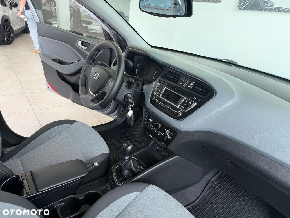 Hyundai i20 - 30