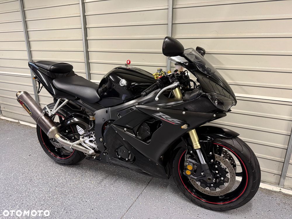 Yamaha R6 - 1