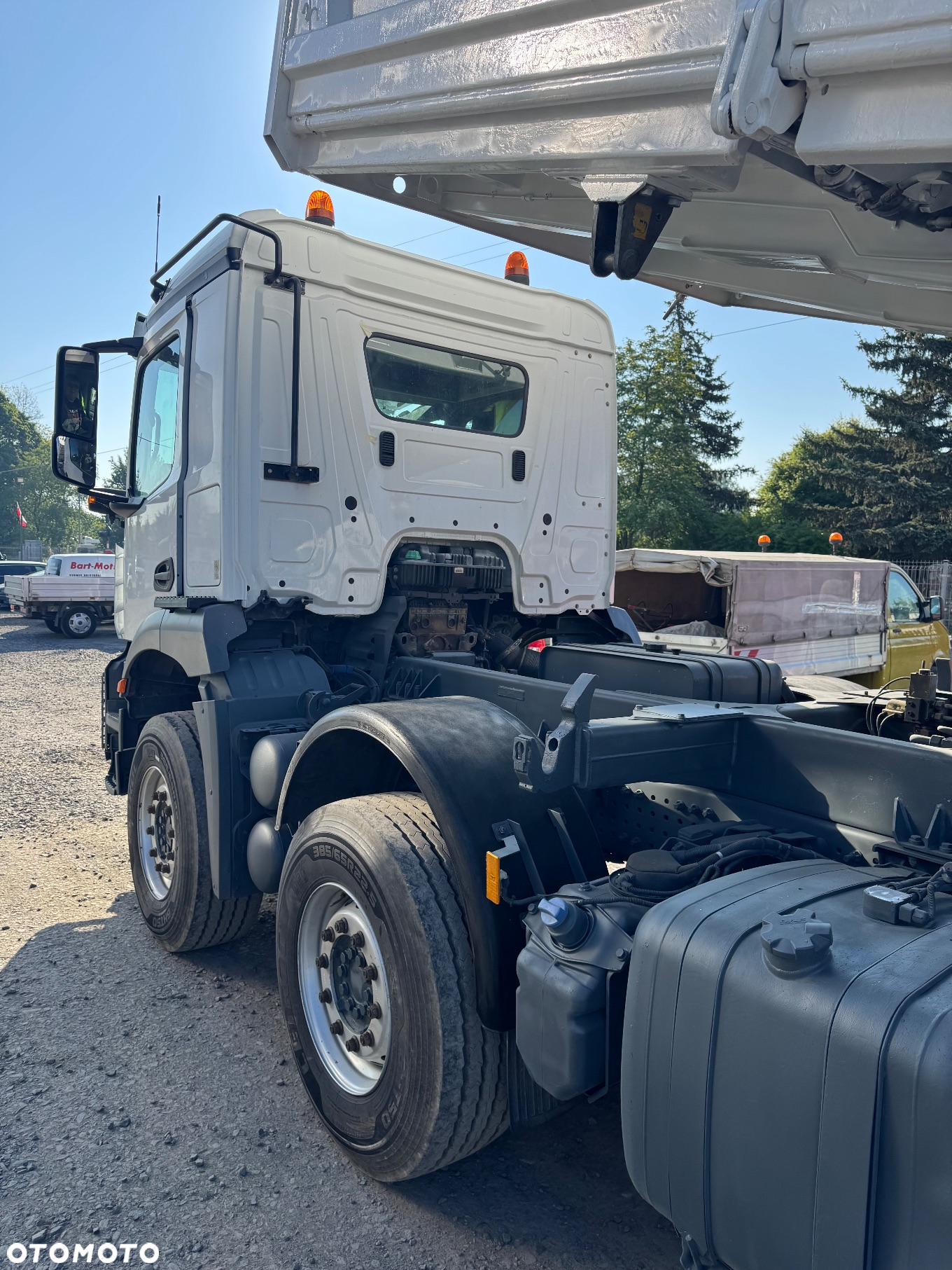 Mercedes-Benz AROCS - 9