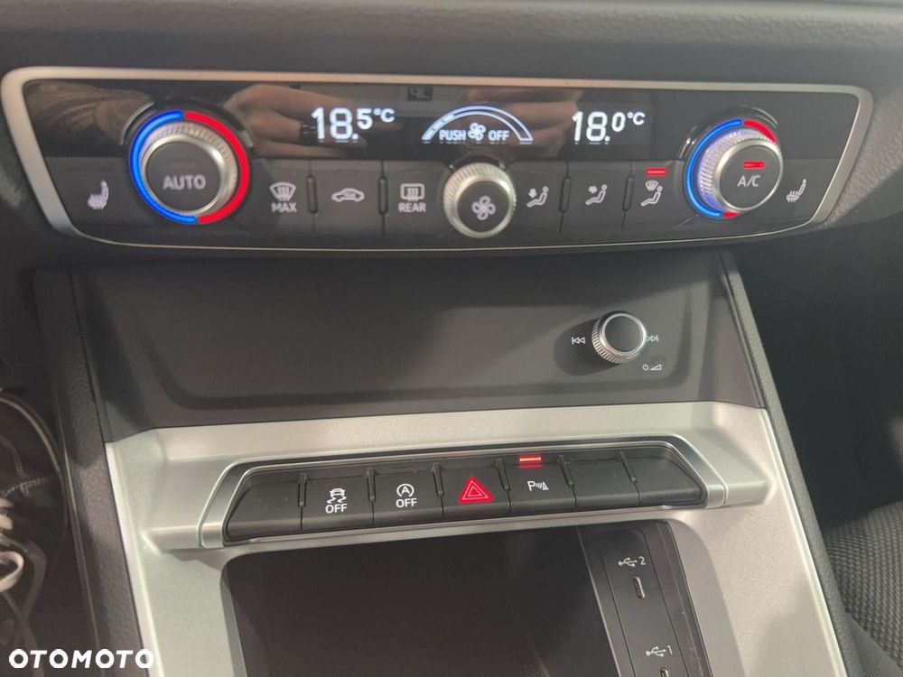 Audi Q3 35 TFSI mHEV S tronic - 21