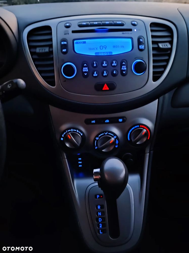 Hyundai i10 1.1 Automatik Style - 19