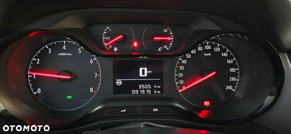 Opel Crossland X 1.2 Innovation - 14