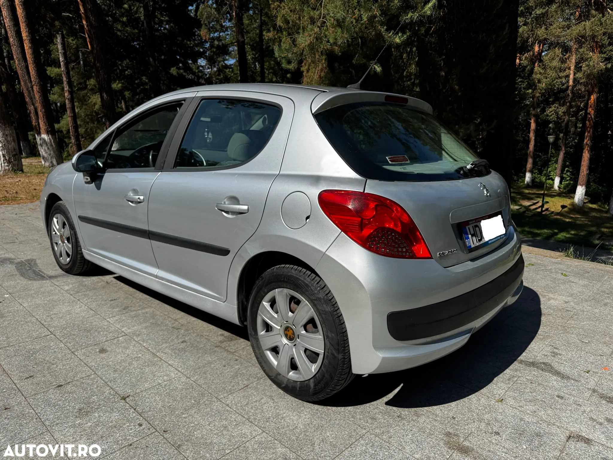 Peugeot 207 1.4HDI Urban - 5