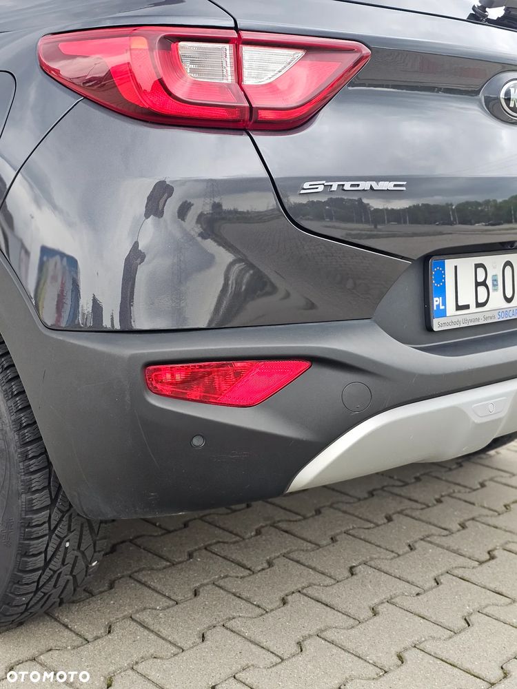 Kia Stonic 1.2 L - 21