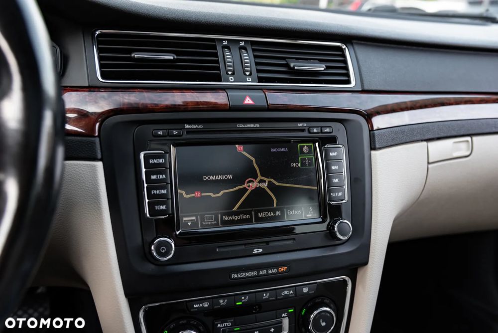 Skoda Superb 3.6 V6 4x4 DSG Elegance - 37