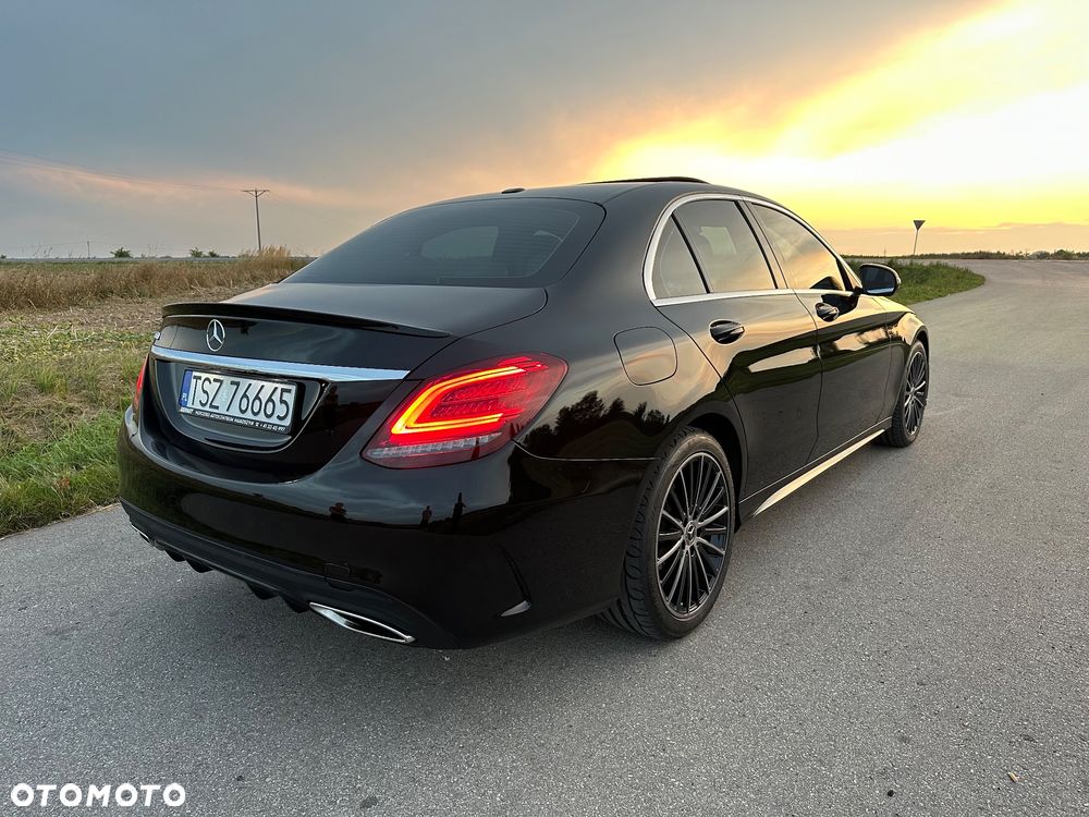 Mercedes-Benz Klasa C 300 T 9G-TRONIC AMG Line - 9