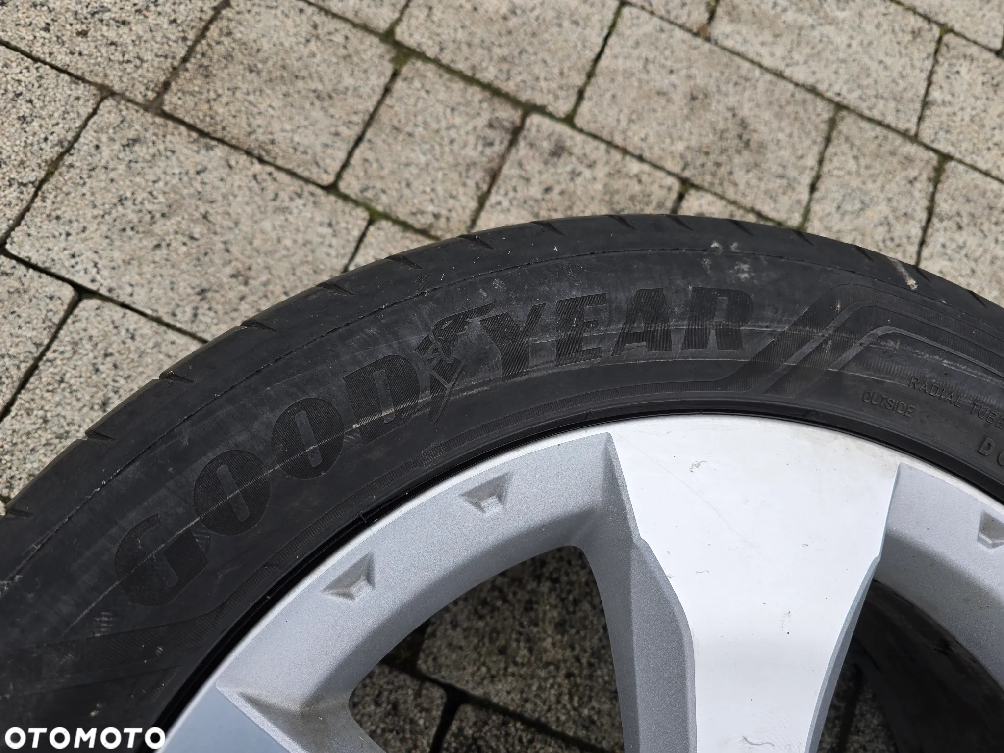 Koła SUBARU Forester SH Outback BR felgi Alumiowe Oryginał 7Jx17 et48 ch 56,1 opony 225/55r17 - 14