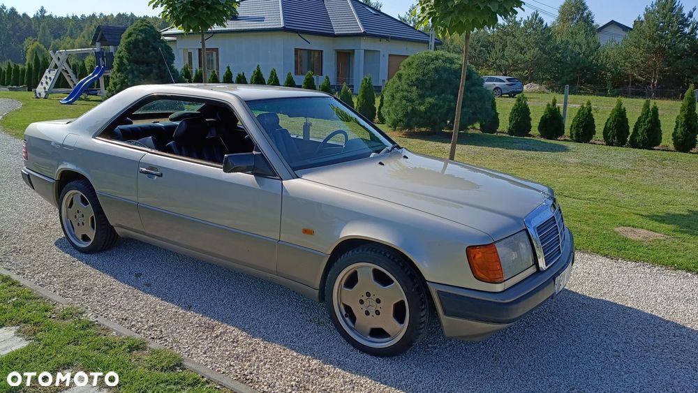 Mercedes-Benz W124 (1984-1993) - 10