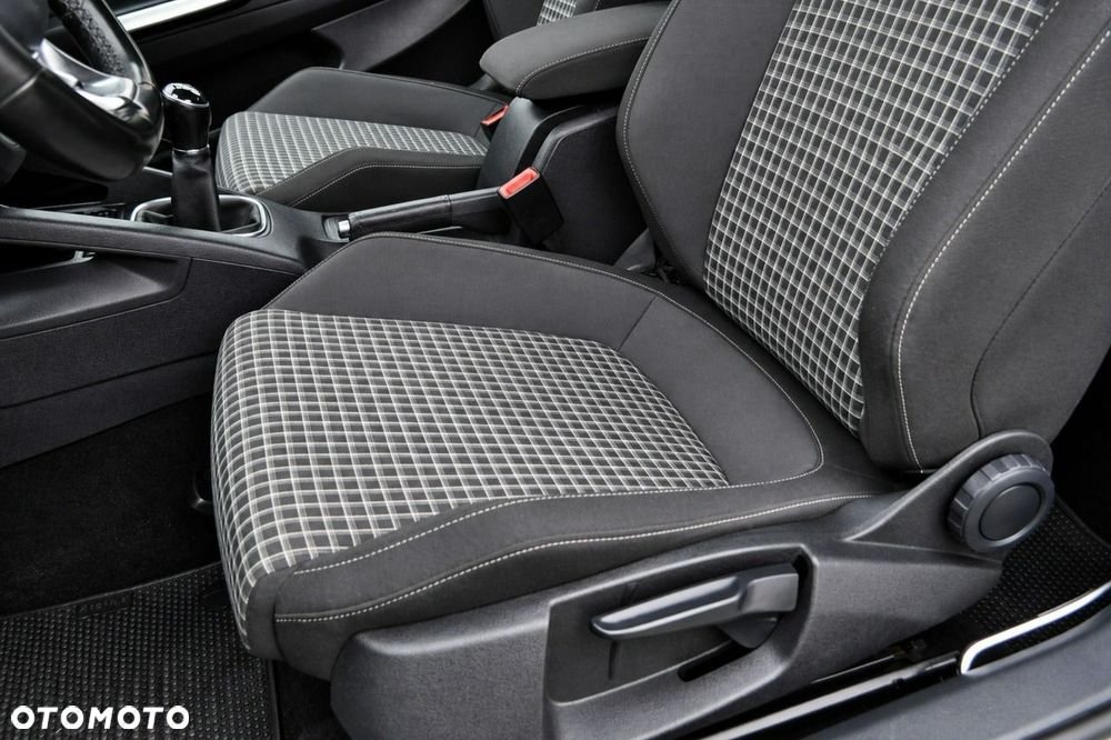 Volkswagen Scirocco 1.4 TSI BlueMotion Technology Club - 12