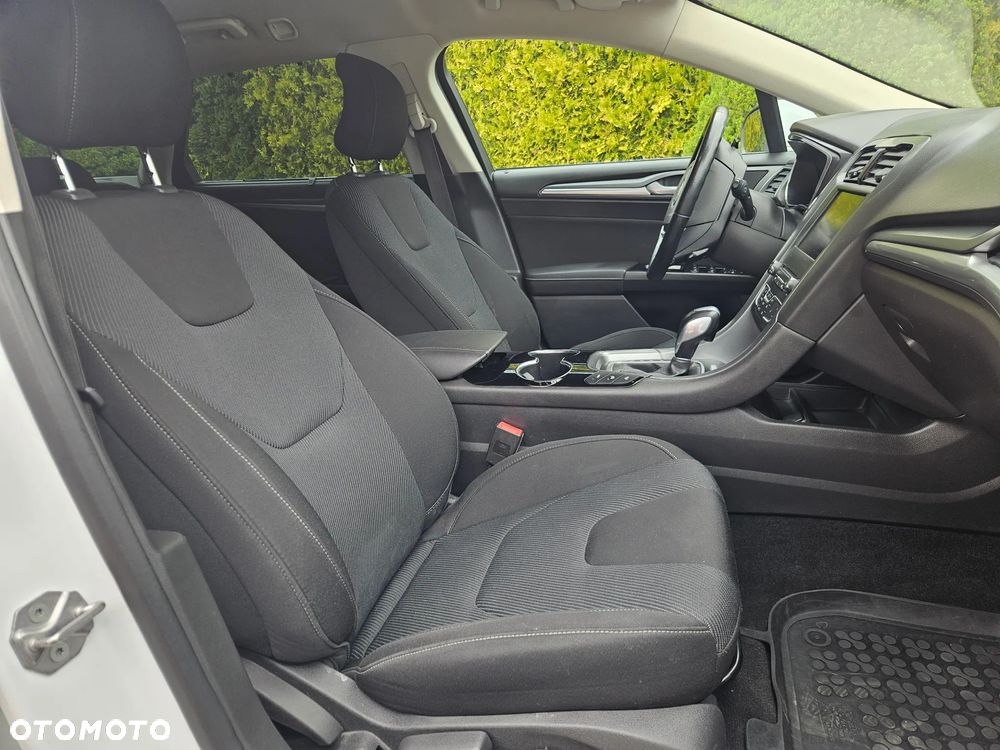 Ford Mondeo 2.0 TDCi Titanium 4WD PowerShift - 24