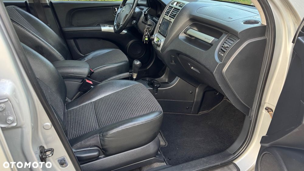 Kia Sportage 2.0 CRDI EX - 16