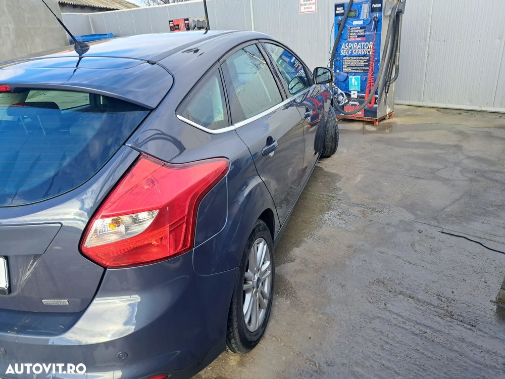 Ford Focus - 3