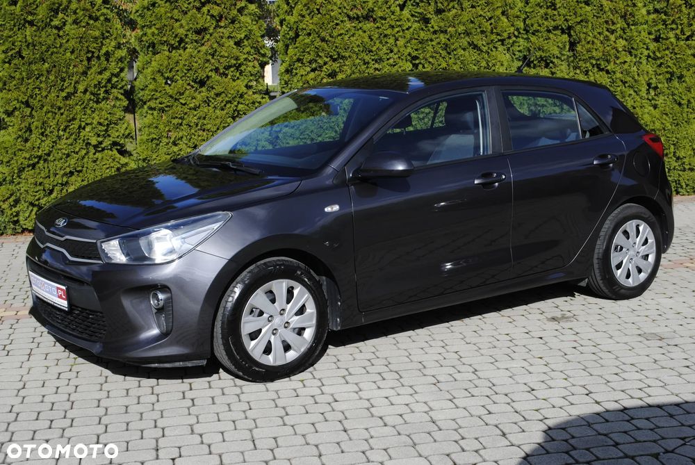 Kia Rio - 3