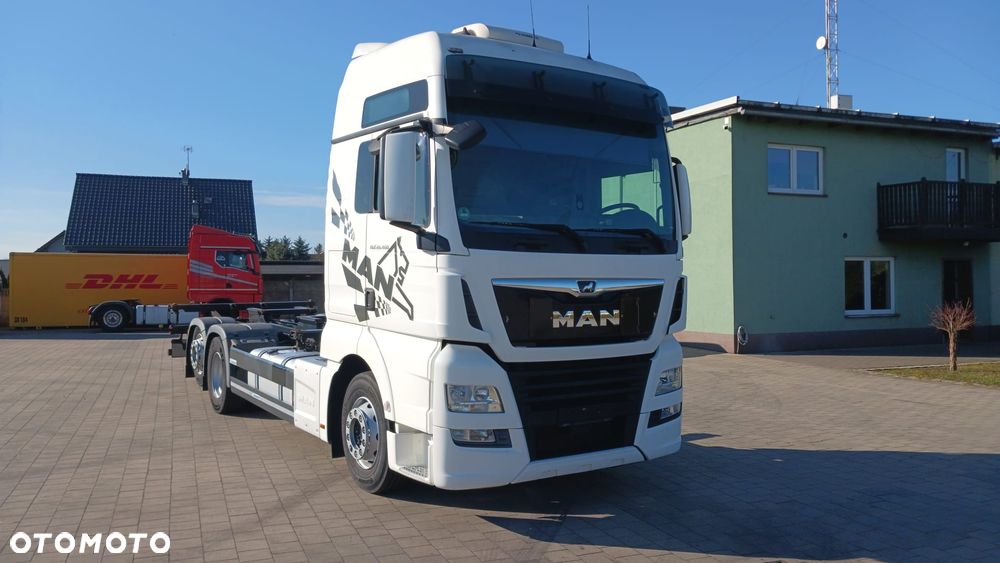 MAN 26460 - 1