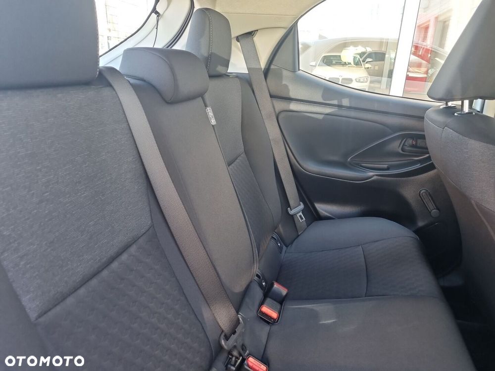 Toyota Yaris Hybrid 1.5 Comfort - 12