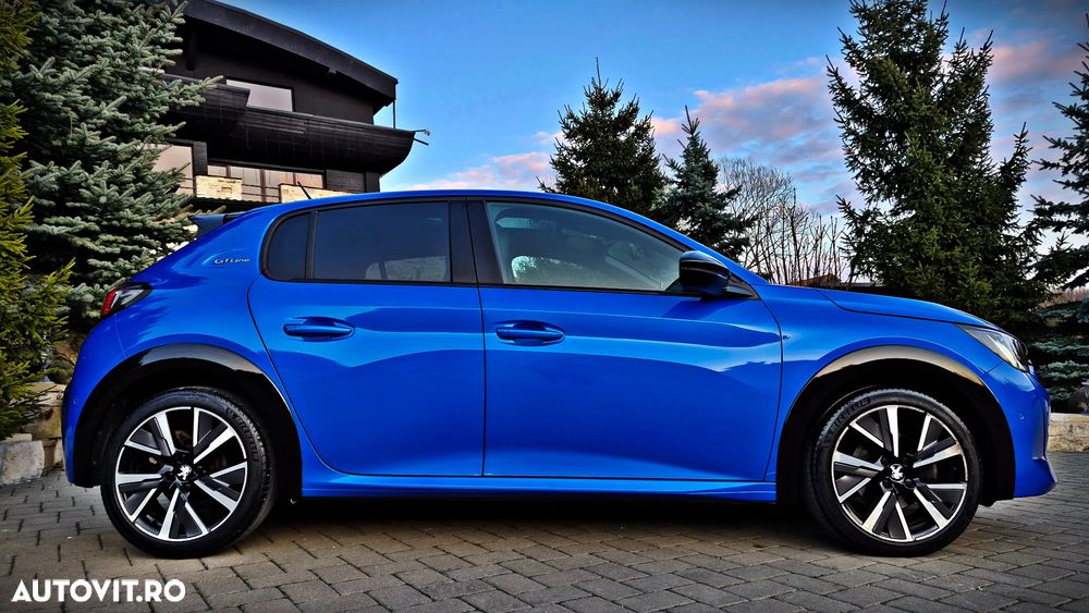 Peugeot 208 PureTech 130 EAT8 GT - 30