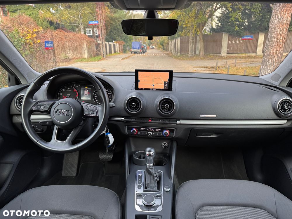 Audi A3 Sportback 1.6 TDI S tronic - 19