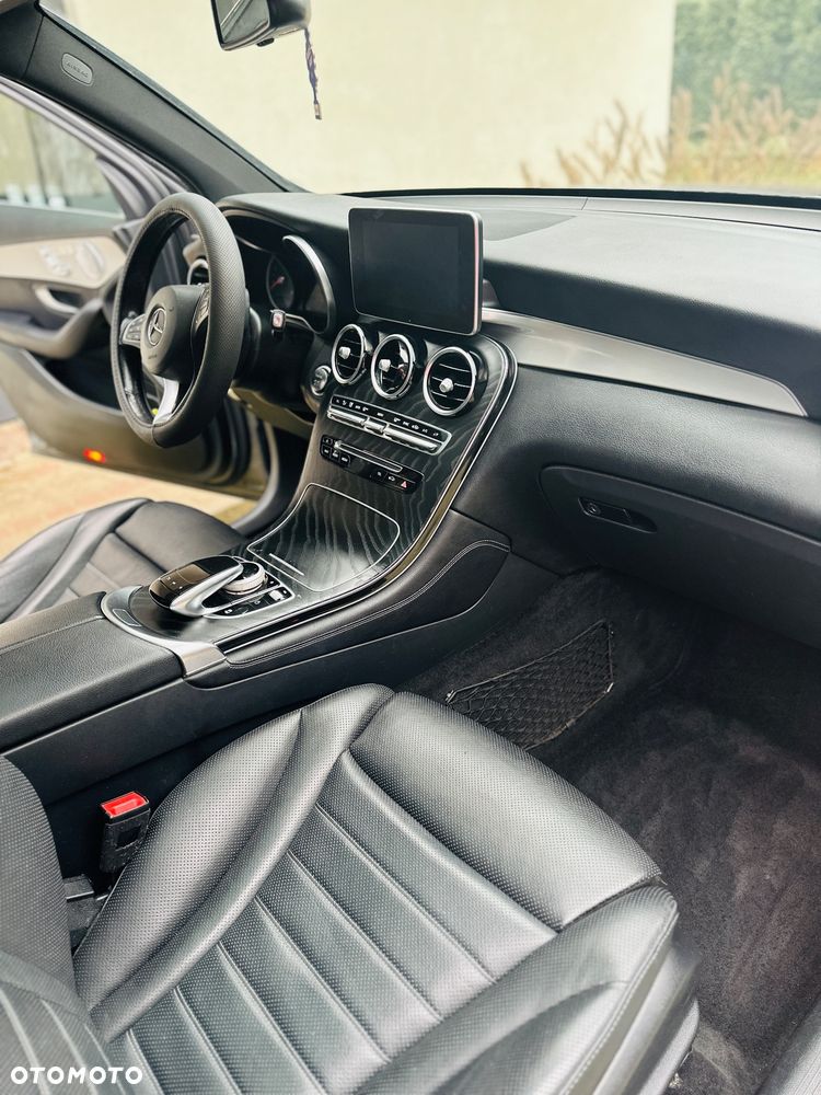 Mercedes-Benz GLC - 8