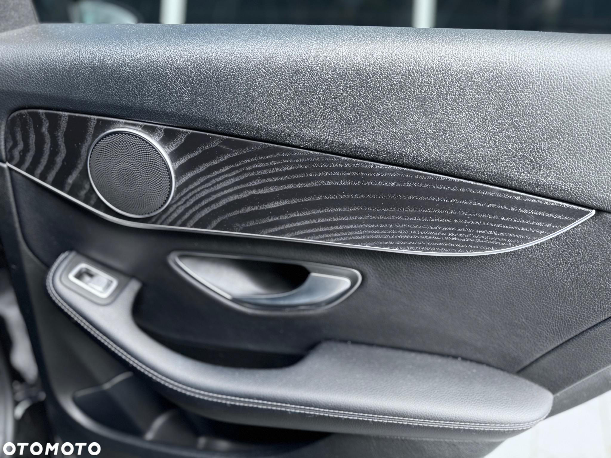 Mercedes-Benz Klasa C 220 d 9G-TRONIC - 7