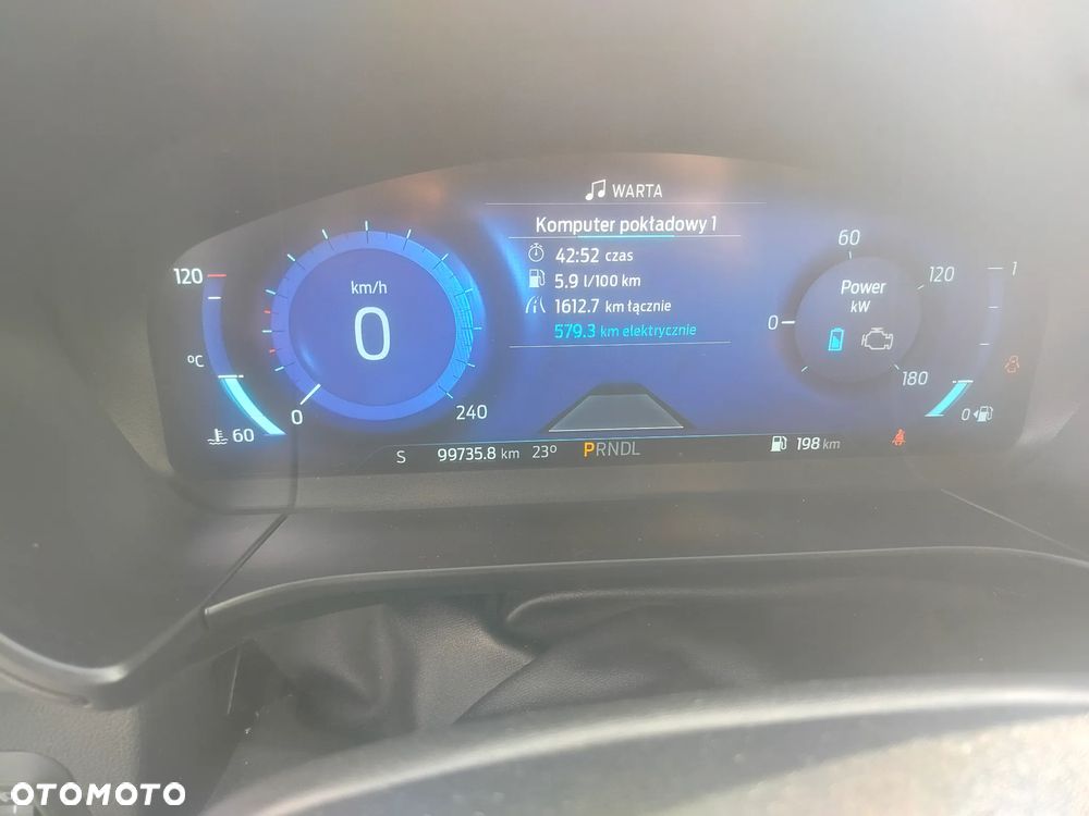 Ford Kuga 2.5 Duratec FHEV ST-LINE - 33