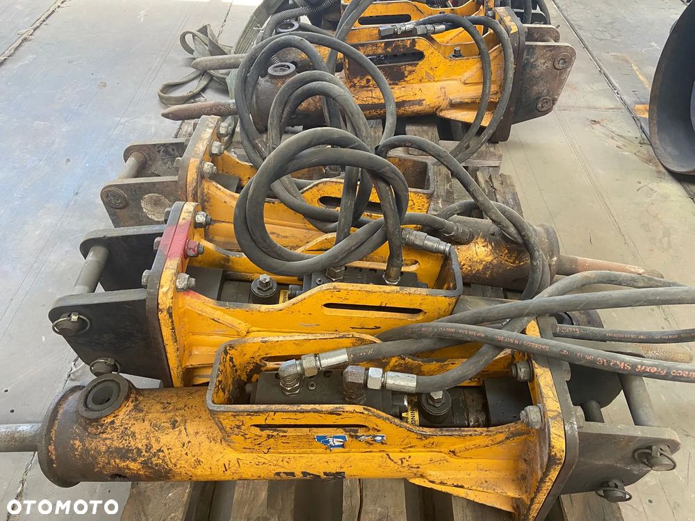 Używany Młot Hydrauliczny Arrowhead R45 do maszyny 1-3 tony - 1