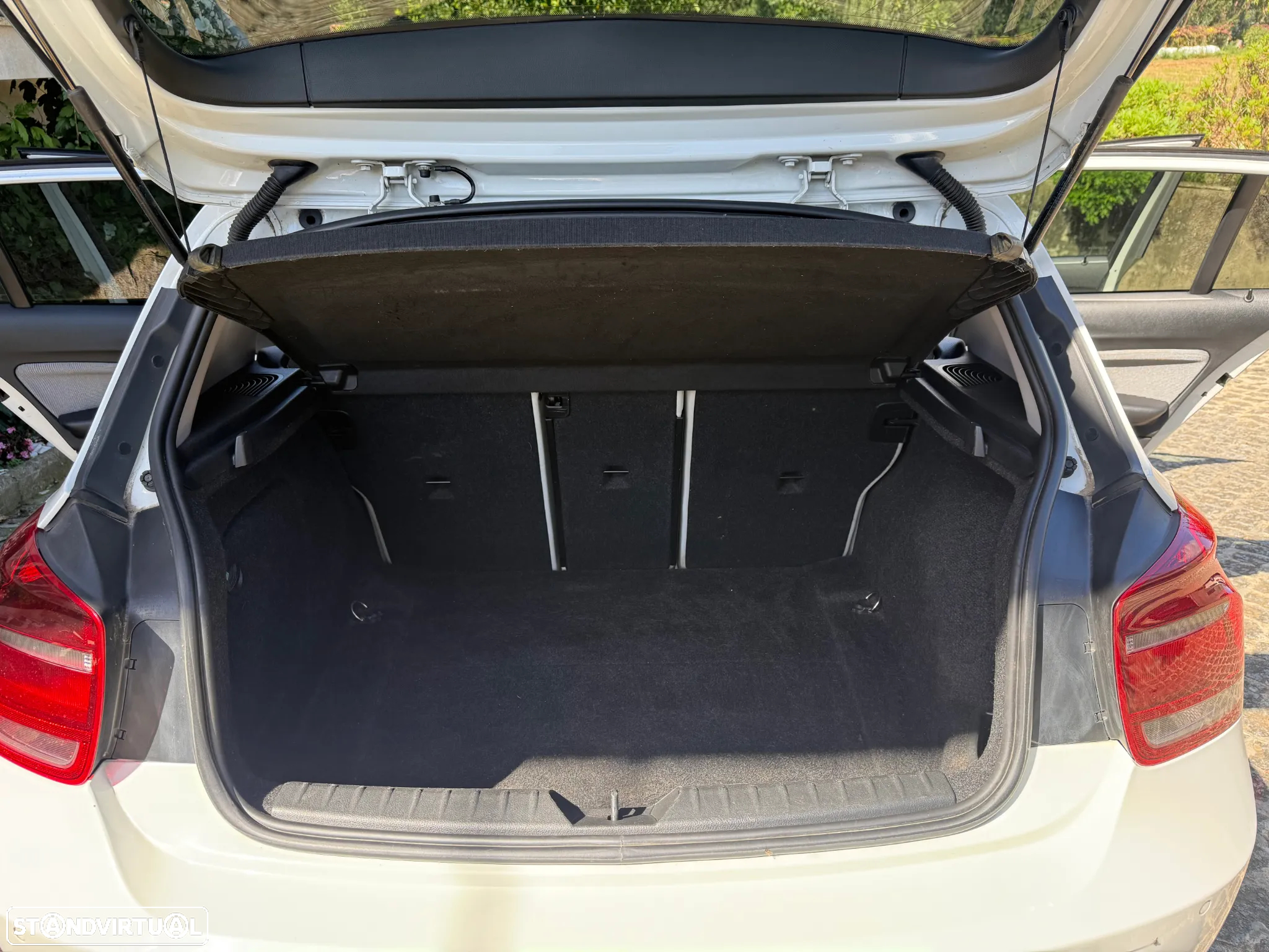 BMW 116 d Aut. Urban Line - 13