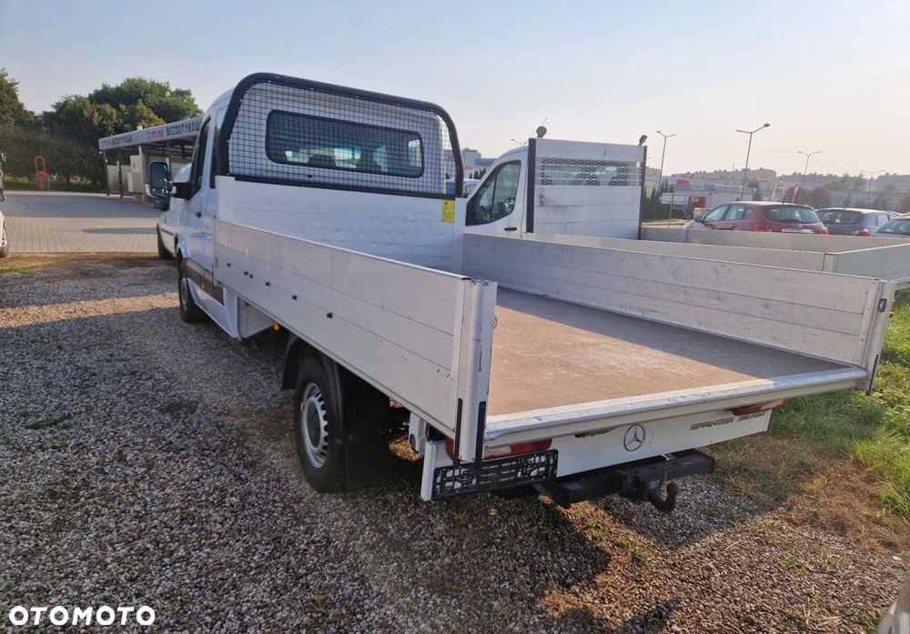 Mercedes-Benz SPRINTER - 4
